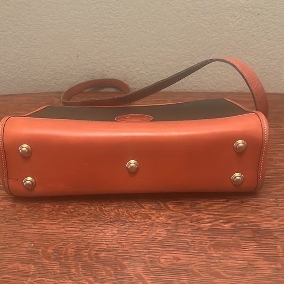 Dooney & Bourke Vintage All Weather Leather Hunter Green and British Tan Bag - Picture 10 of 16